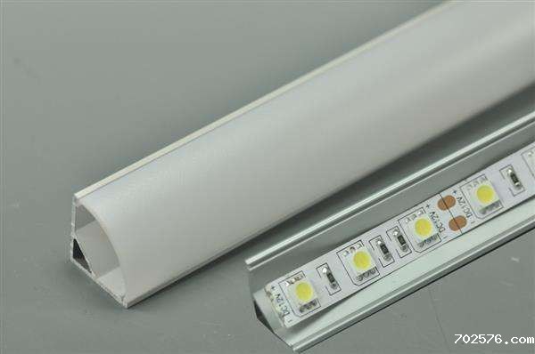 LED光源铝外壳压铸成型背后工艺