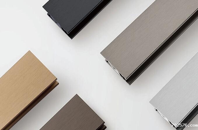 瓷泳铝材是什么呢？