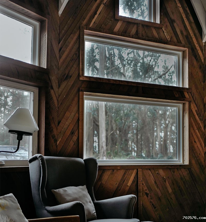 85 创新节能窗纱一体平开窗装配图